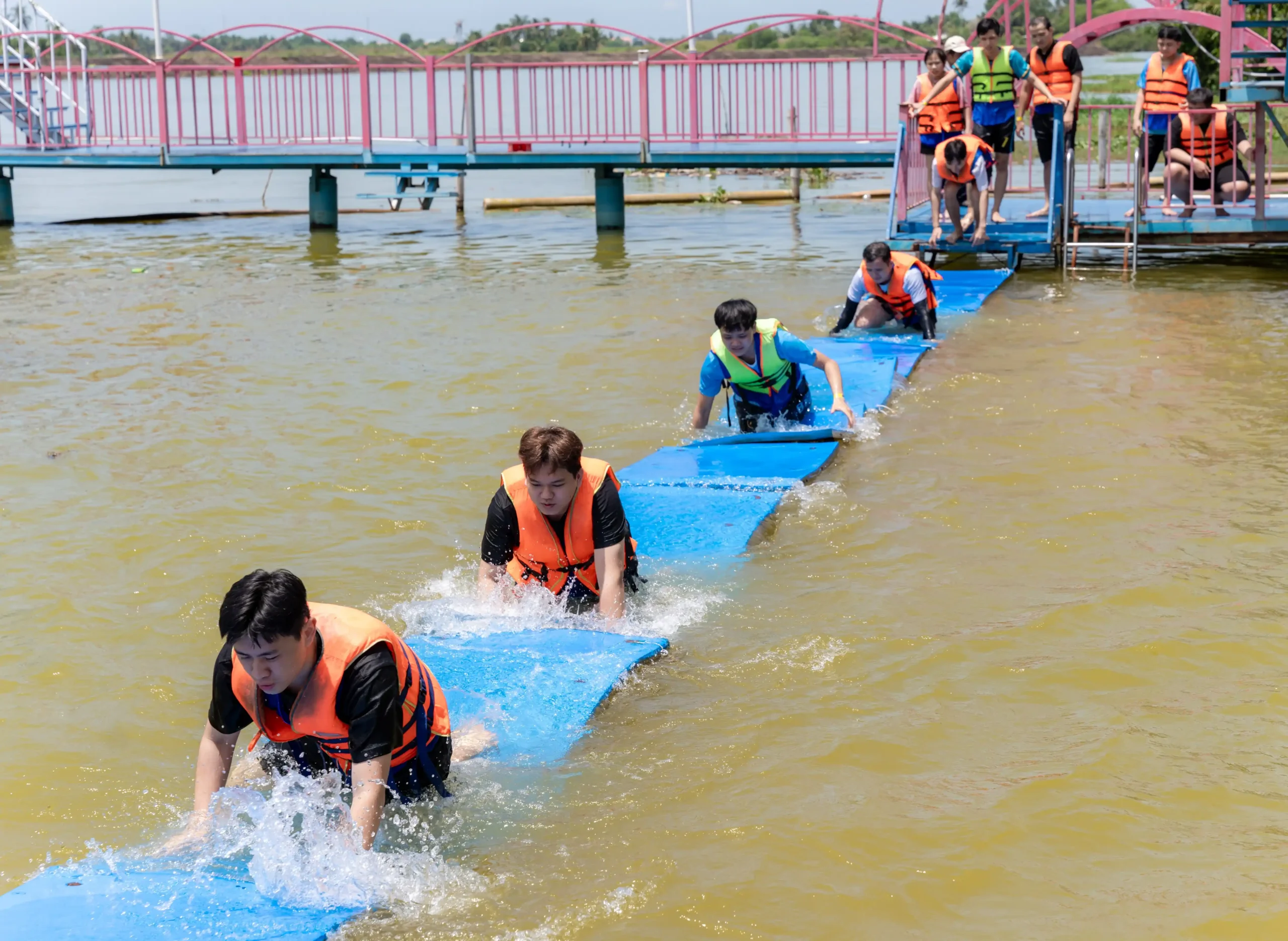 Tinh thần đồng đội AXANH trong chuyến đi Keltic-AXANH Trip 2024